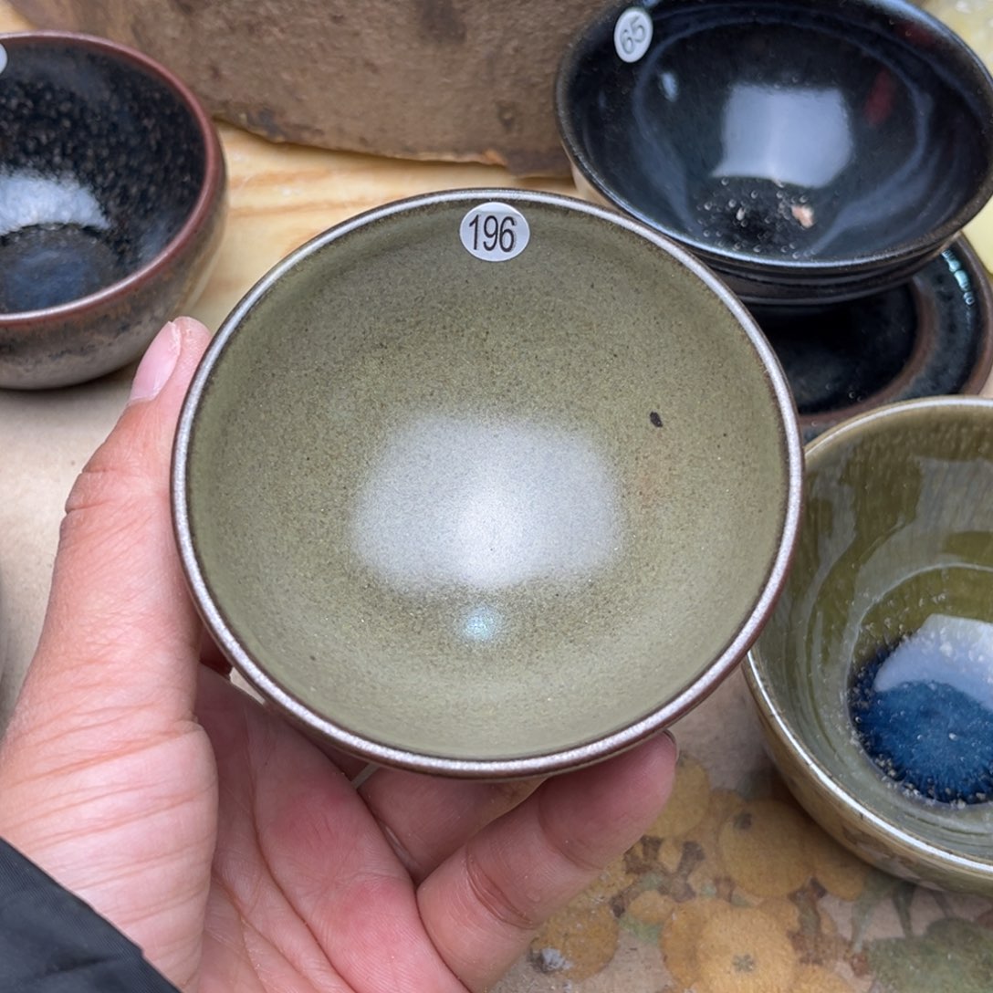 茶盏义兴龙窑坚持真柴烧