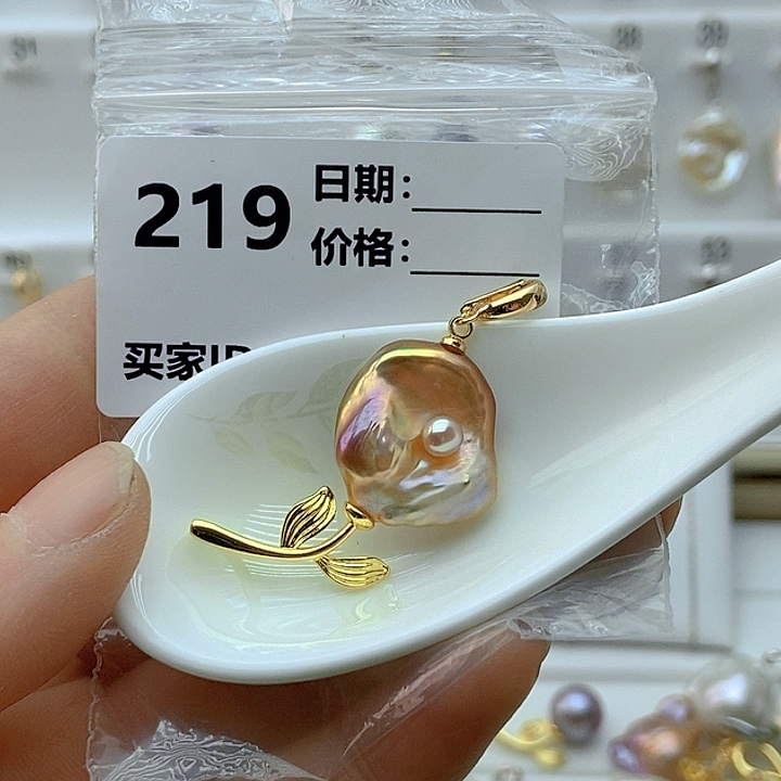 淡水珍珠颈饰未镶嵌