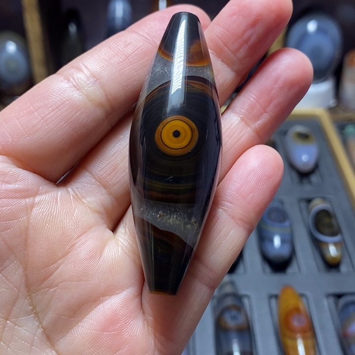 书***恒玛瑙/玉髓未镶嵌珠宝半成品