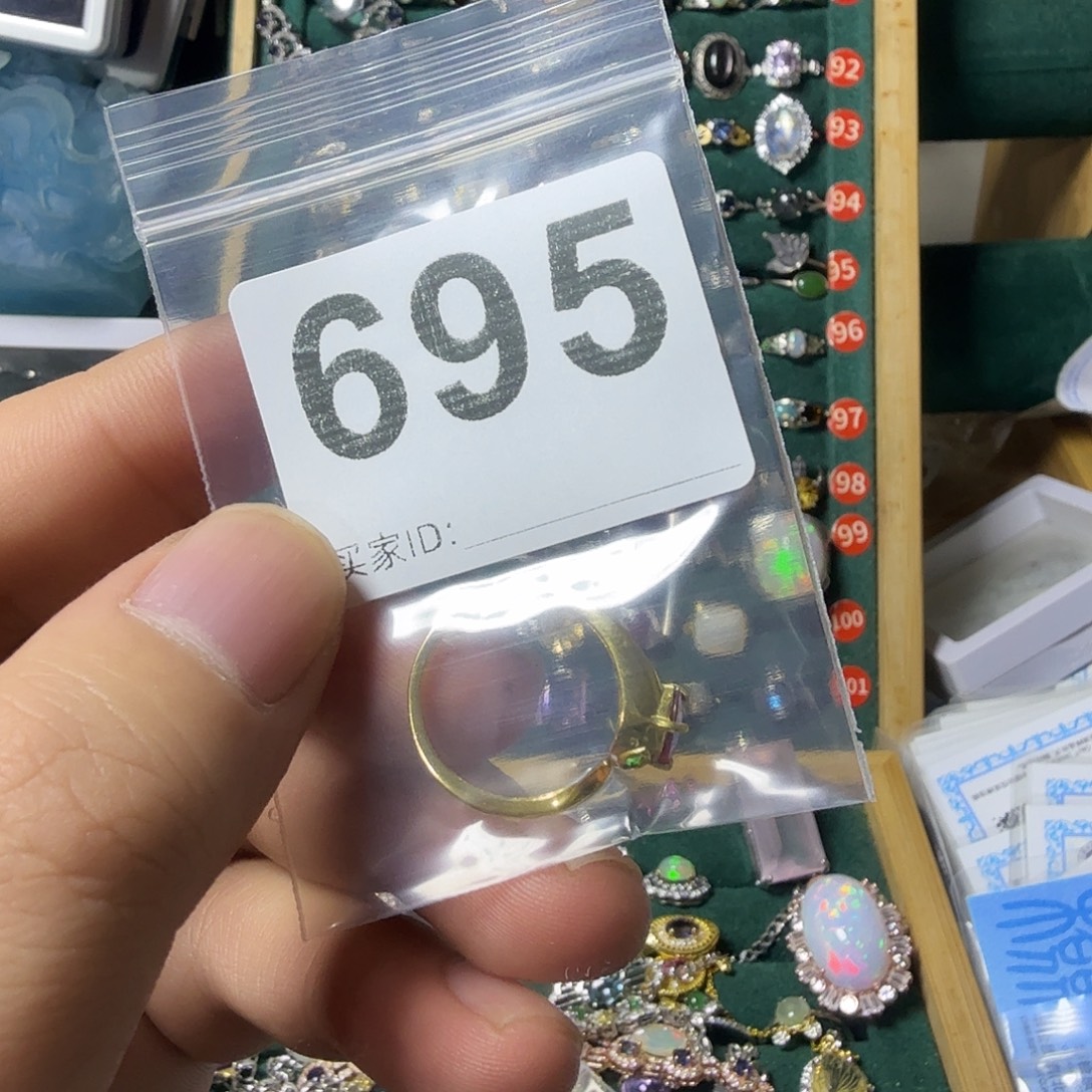 C****银S925镶嵌戒指红宝石