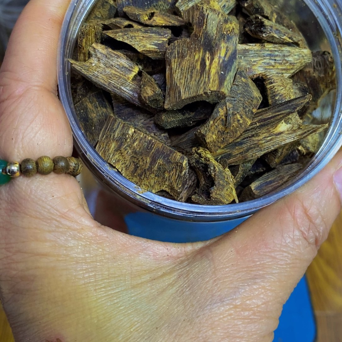 野***驼沉香沉香碎屑糖结165克