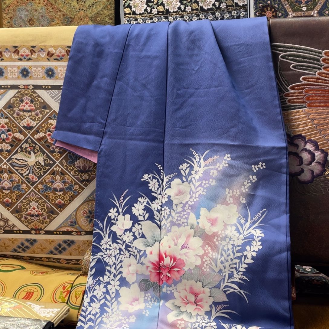 织绣和服和服和服