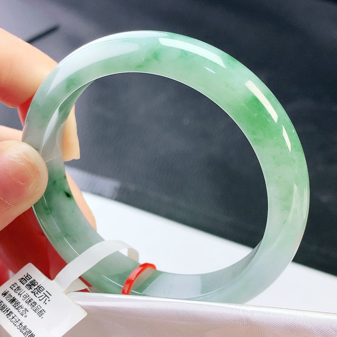 未镶嵌手镯翡翠56圈