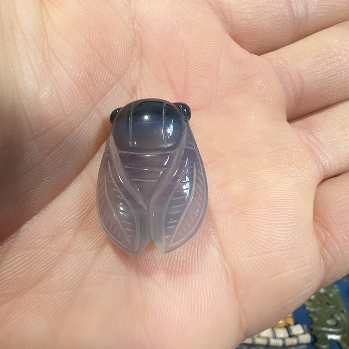 枫***鱼透闪石质玉未镶嵌挂件