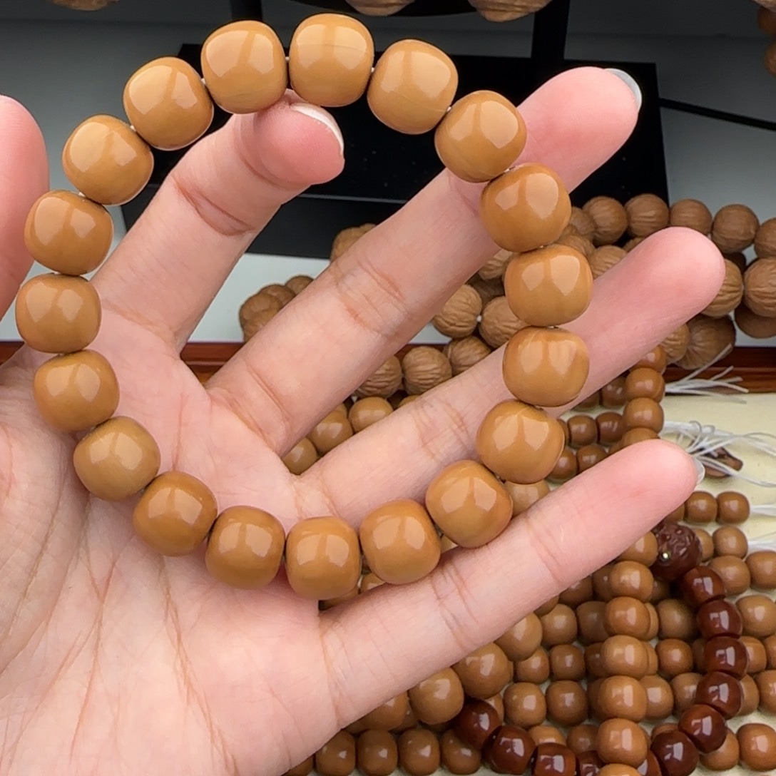 猴头核桃手串W****—猴头