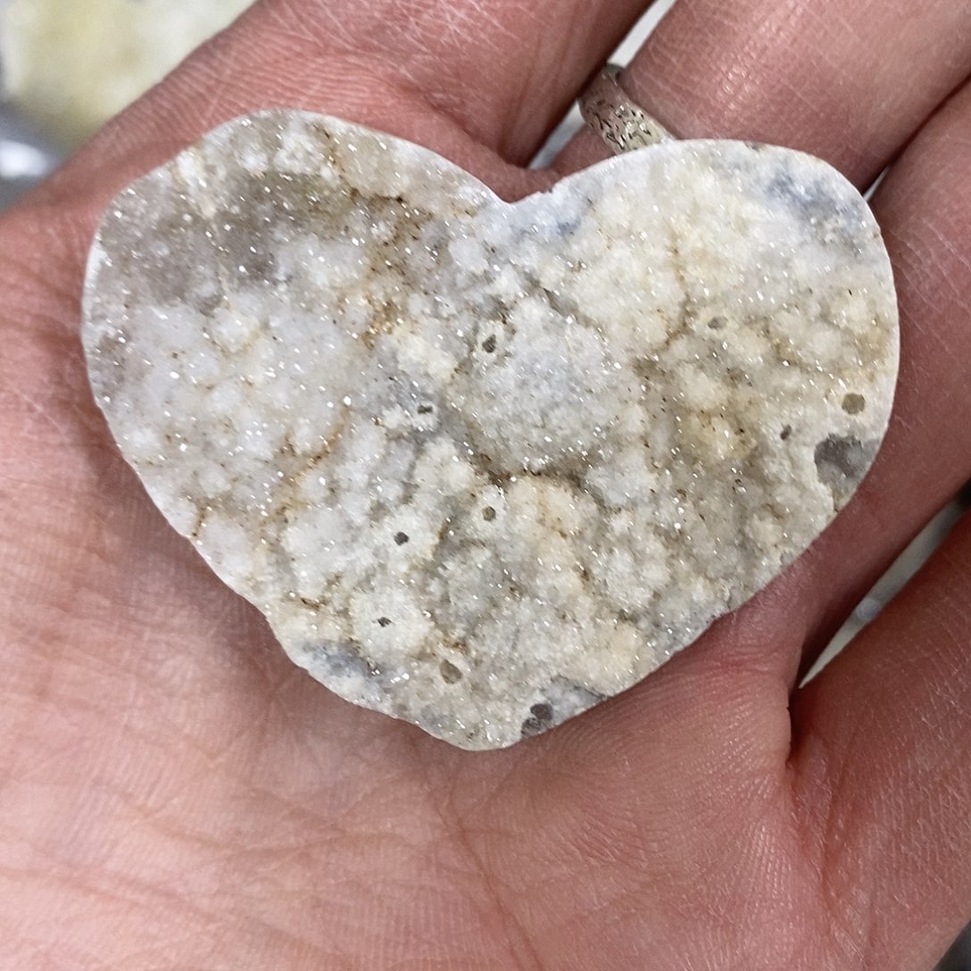 夏***@玛瑙/玉髓未镶嵌玛瑙摆件