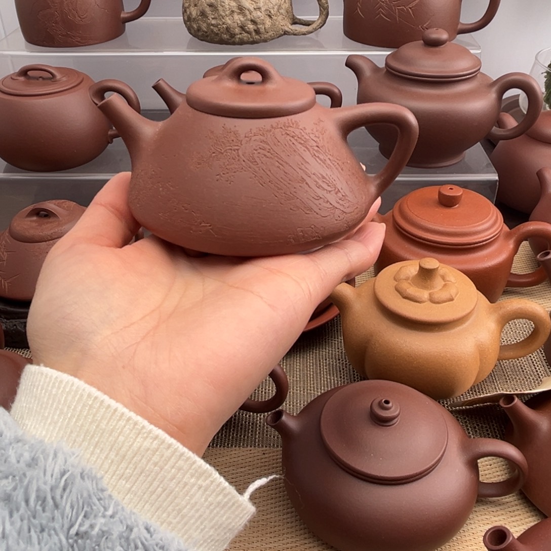 边***人茶壶紫砂底槽清子冶石瓢刻绘