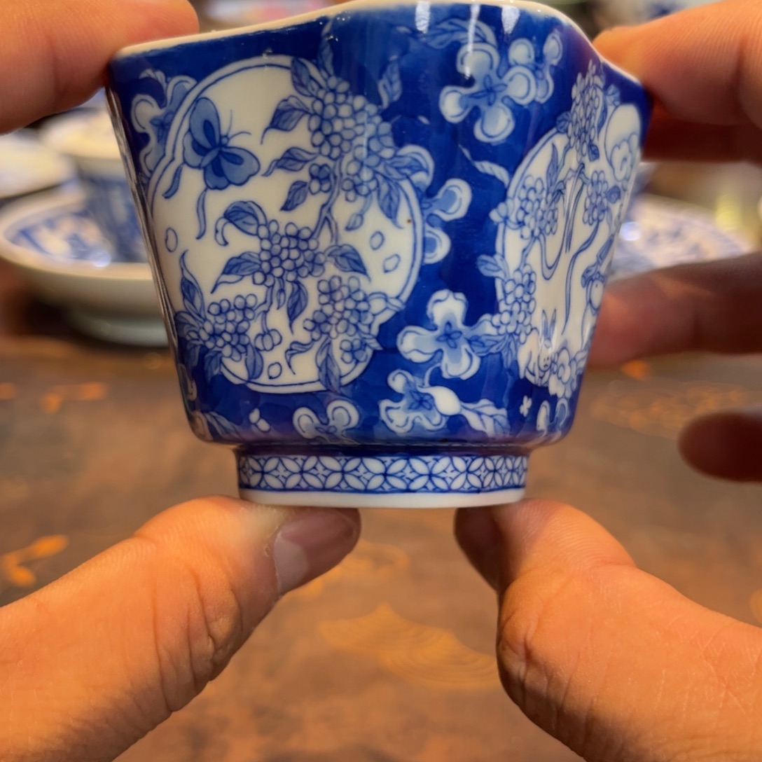 G***_青花开窗月兔四方杯