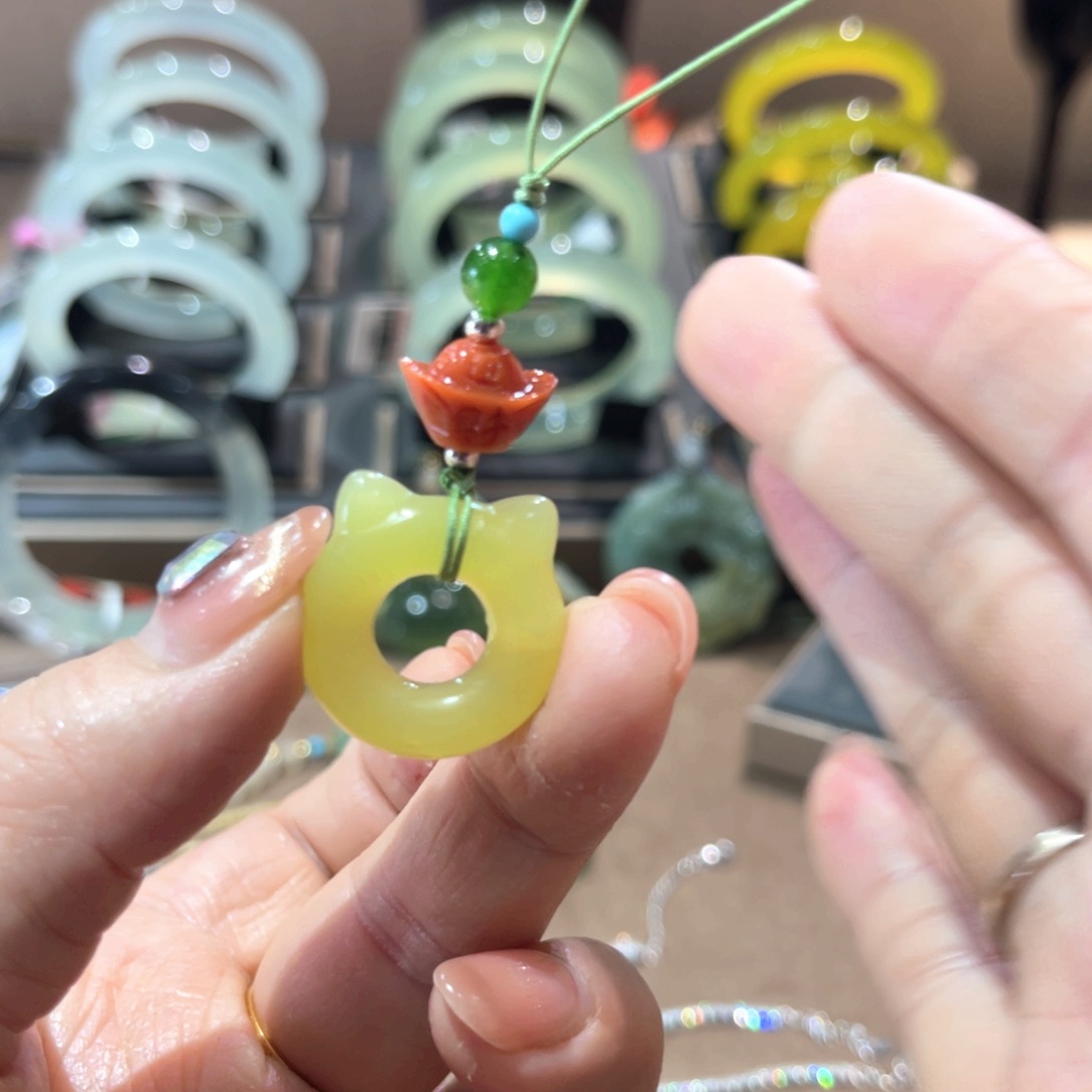 岫玉手镯未镶嵌手镯