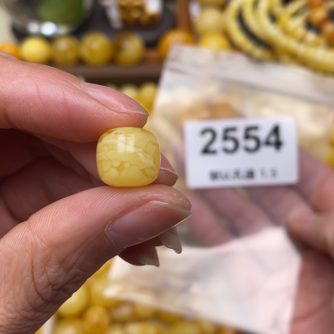 蜜蜡珠宝奇石未镶嵌粉点12