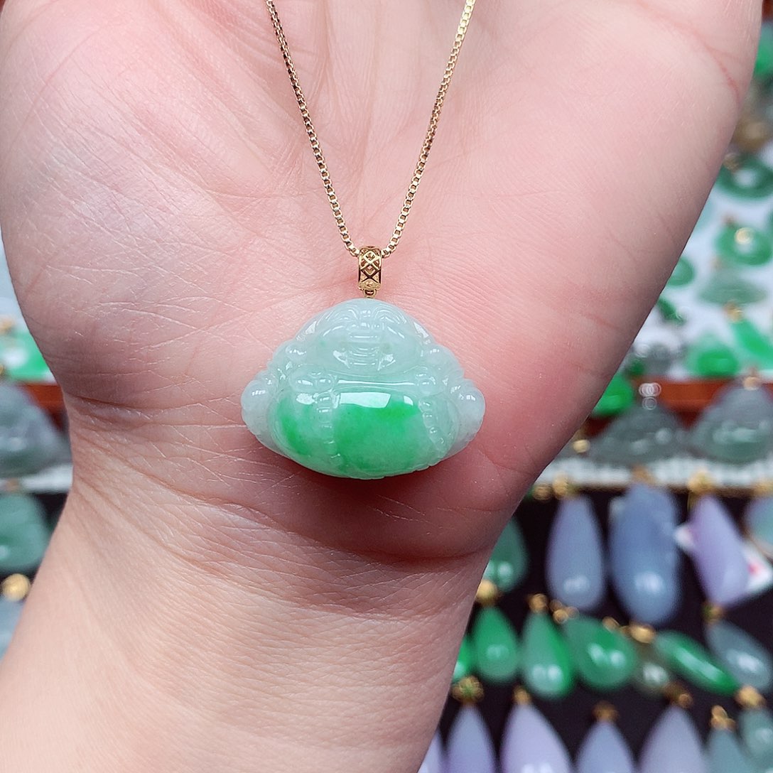 翡翠颈饰18K金镶嵌天然翡翠A货