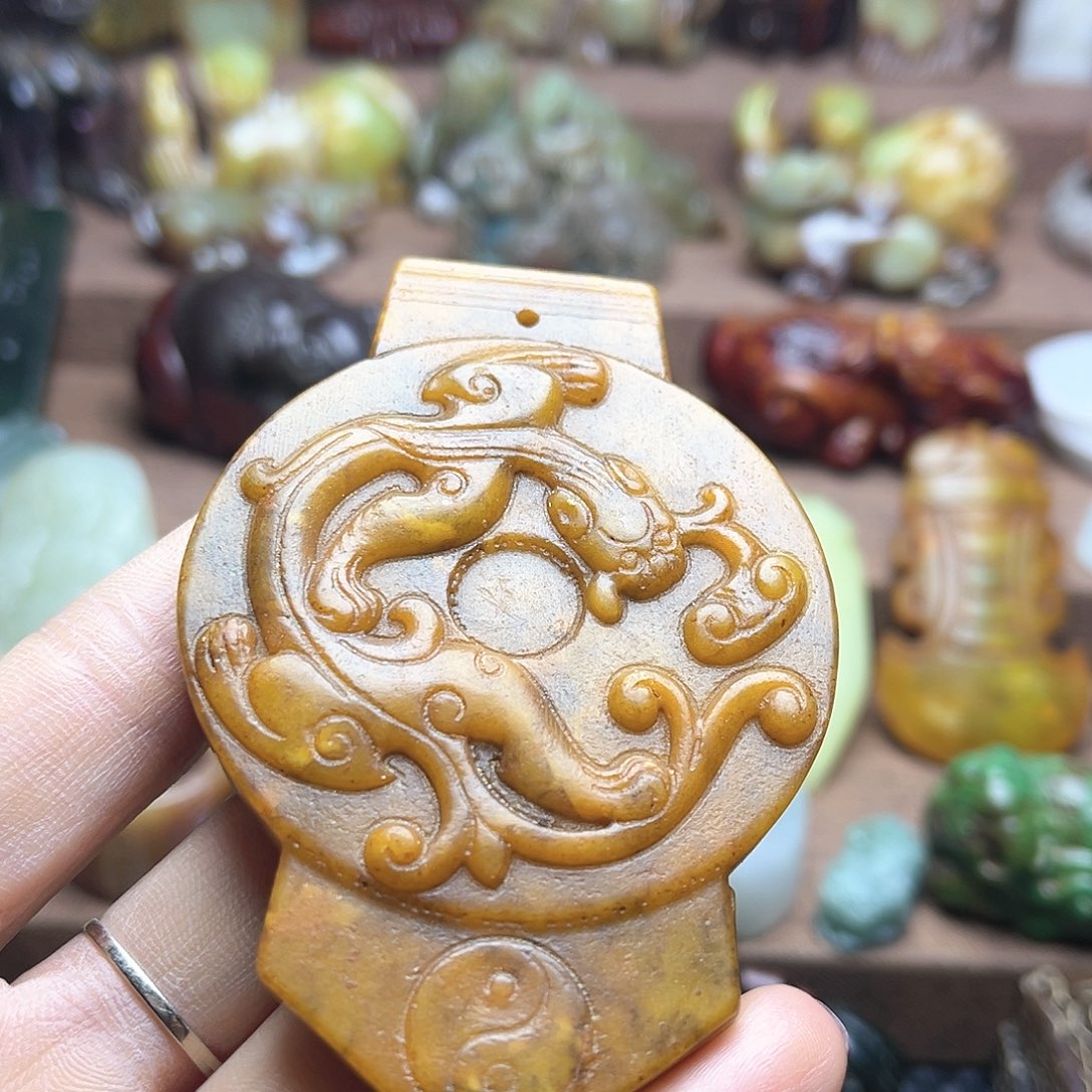 白玉菩提吊坠103。。