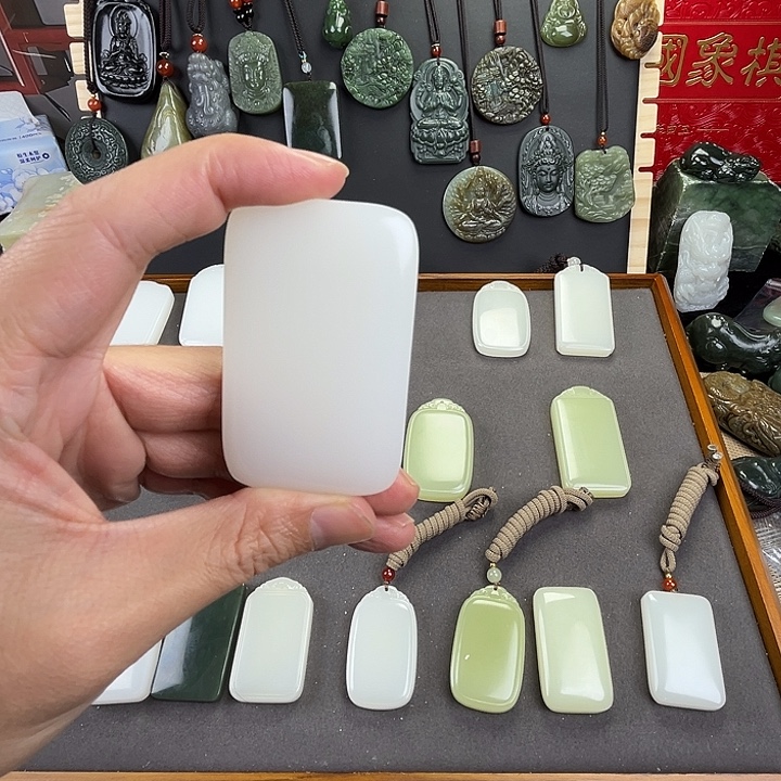 来***迷玉白四六面包牌无事牌