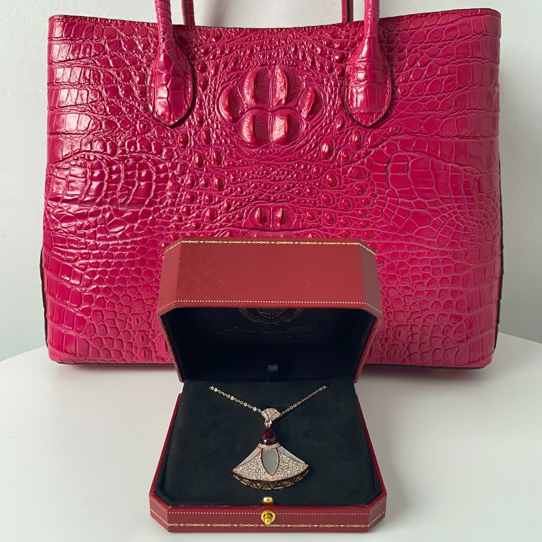 2496项链-时尚优雅设计首饰赠礼盒