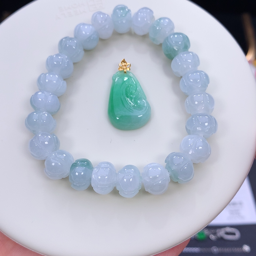 棉***糖翡翠未镶嵌挂件48小时鉴赏期 退货不扣服务费