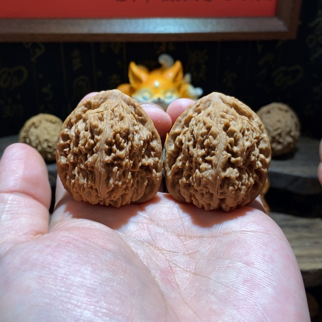 小***年文玩核桃把件涿鹿南将石