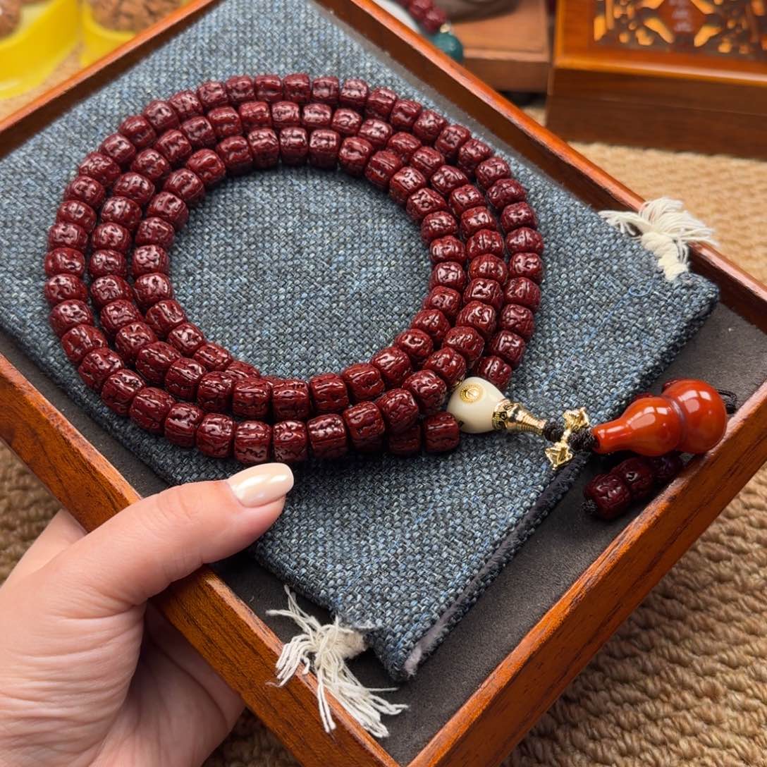 -***饴金刚菩提吊坠盘龙