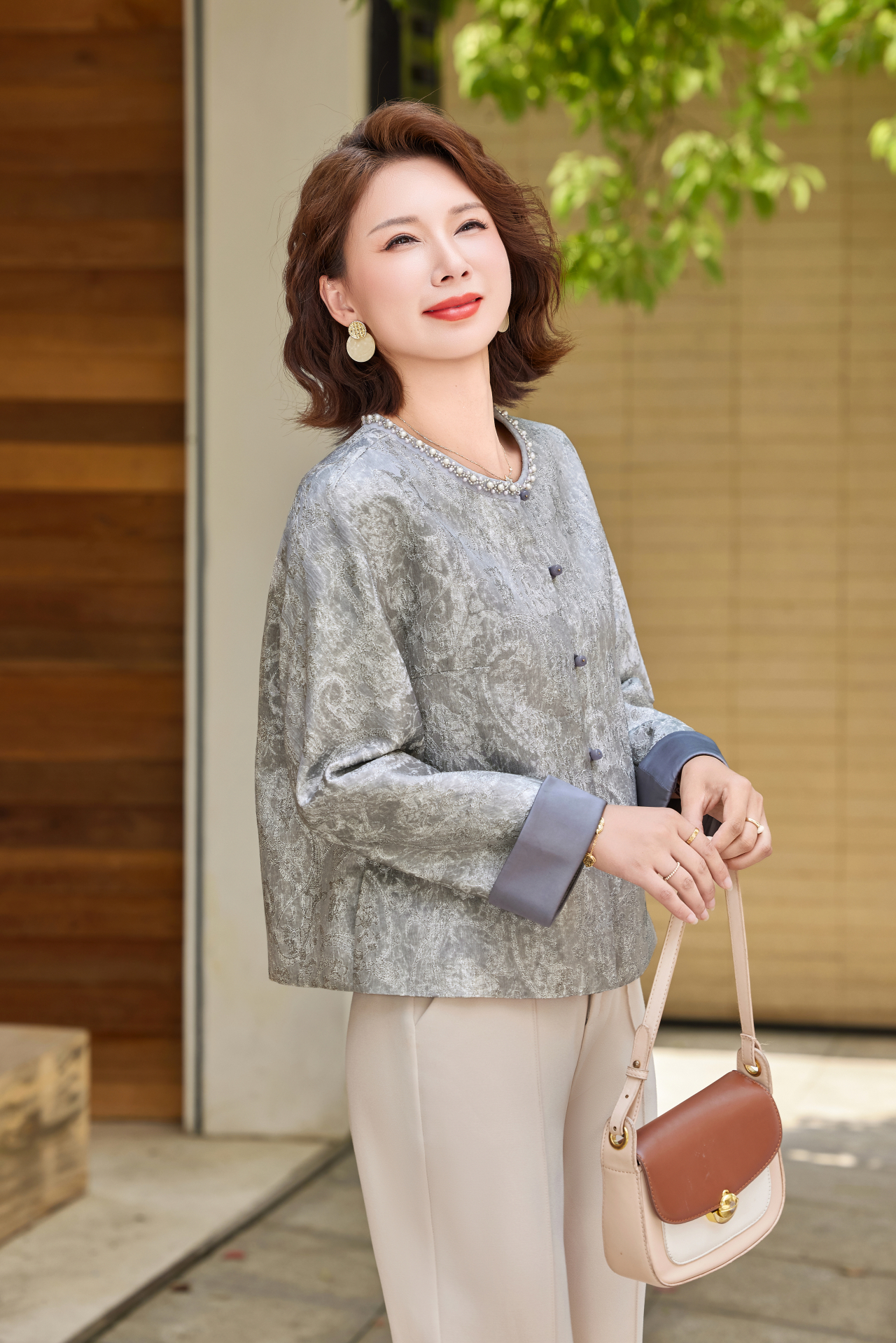 新款短外套小香风上衣 女装中老年中老年时尚显瘦洋气显气质