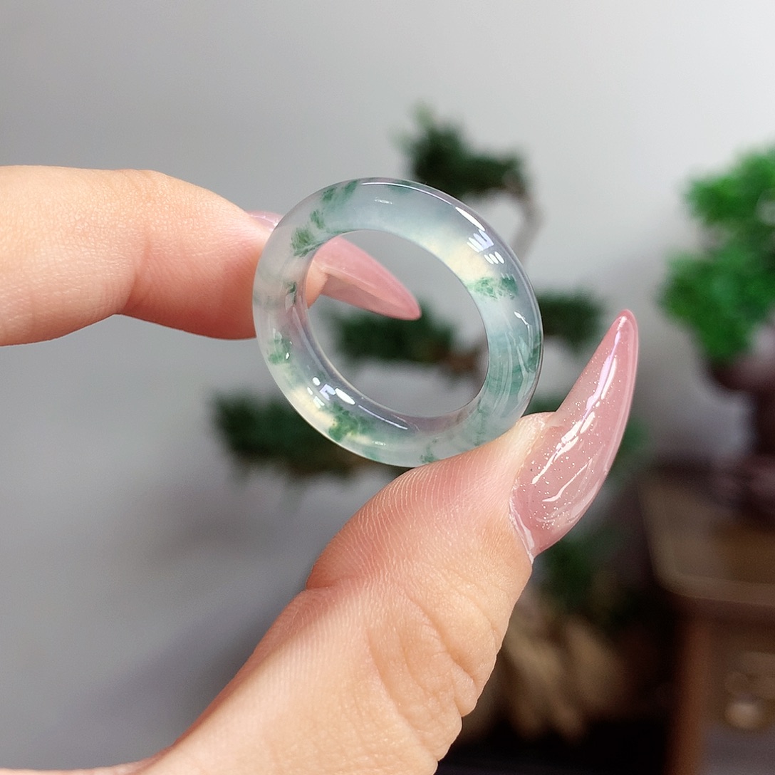 翡翠戒指未镶嵌18号
