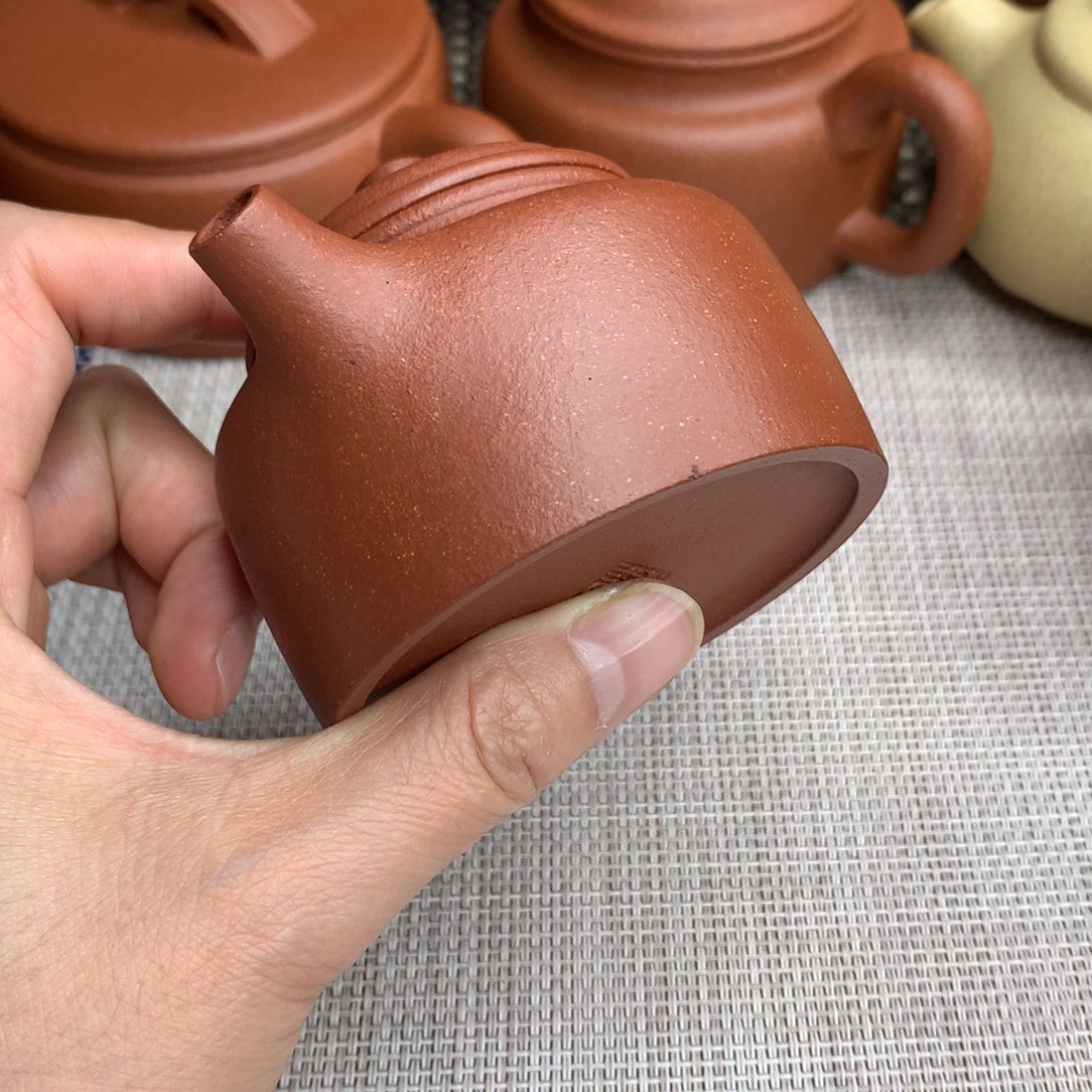 茶壶紫砂时**转130CC左右