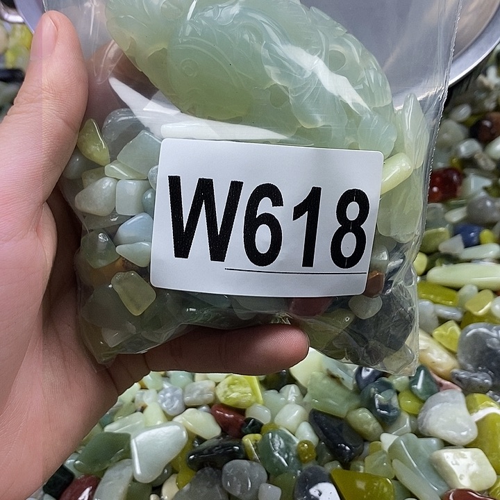 未镶嵌岫玉鱼缸石