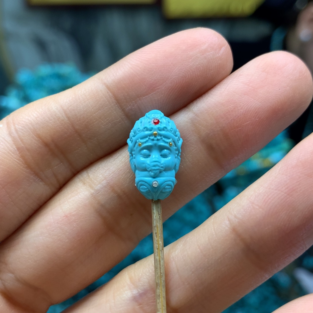 绿松石配饰未镶嵌