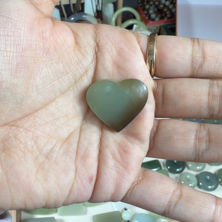 我***吧和田玉（糖玉）未镶嵌手链