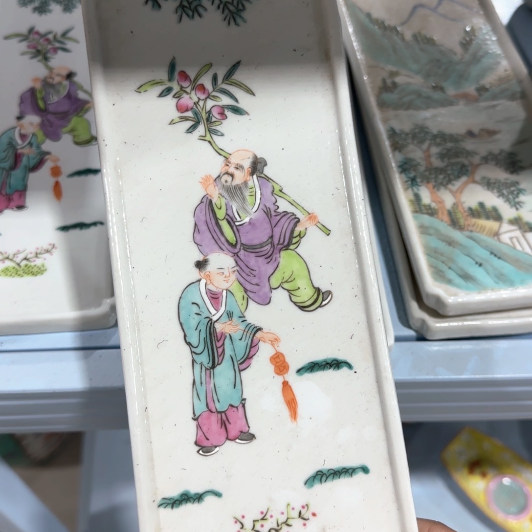 瓷片瓷器等行业和专业人士阅读