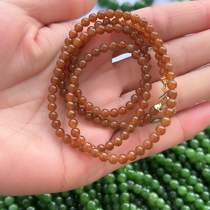 和田玉（糖玉）颈饰未镶嵌4mm