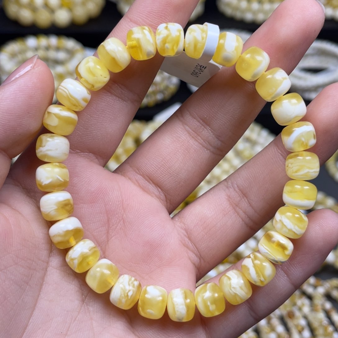 蜜蜡未镶嵌珠宝奇石8.3m