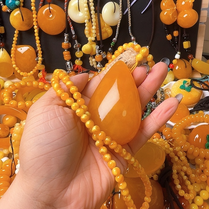 旋***律波罗的海水滴大珠链