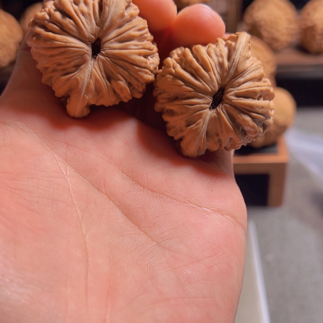 文玩核桃把件大*42汉高