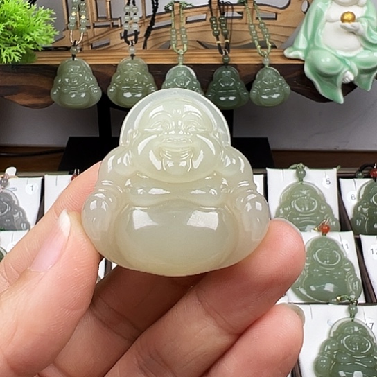 和田玉吊坠(赠链)未镶嵌荷*