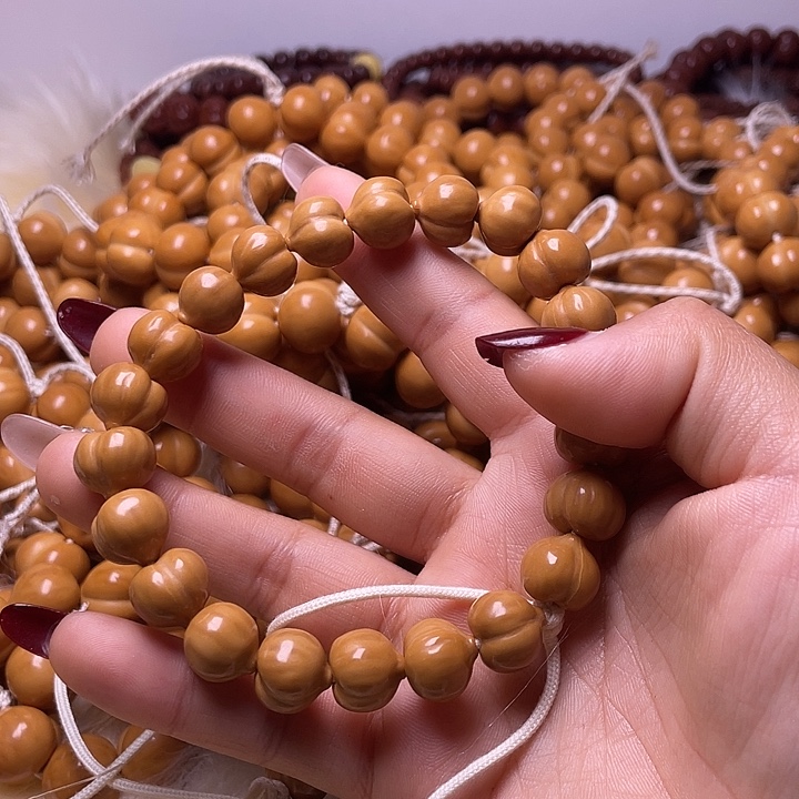 百***大猴头核桃手串12尺寸镜面柯基屁桃手持全品无暇