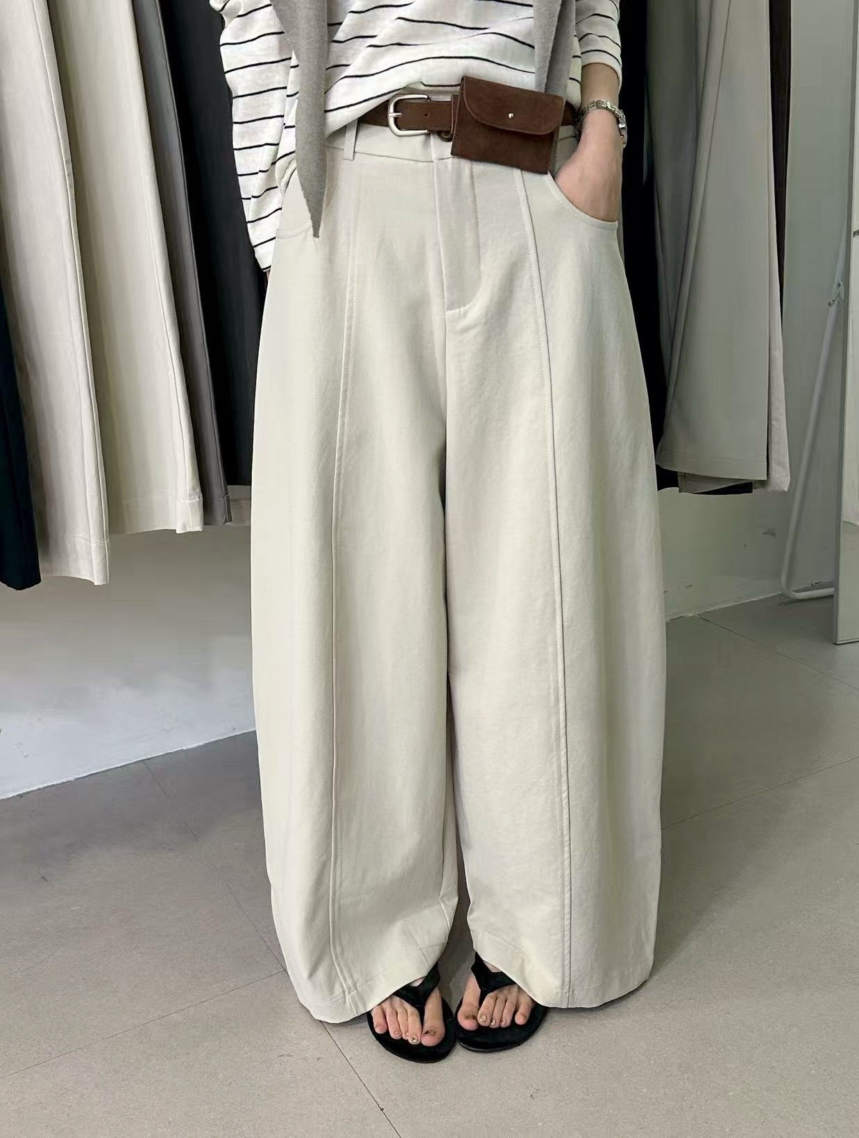 2025早秋新款简约时尚百搭无弹休闲裤宽松低腰直筒裤直筒裤宽松