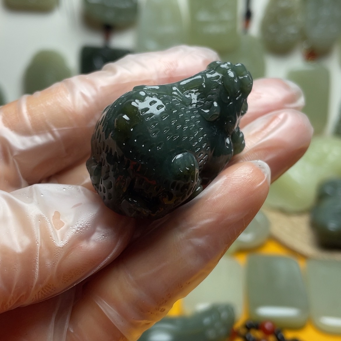 【闪购商品】和田玉颈饰未镶嵌