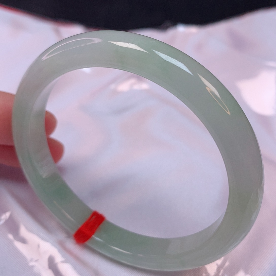 翡翠手镯未镶嵌55 翡翠手镯