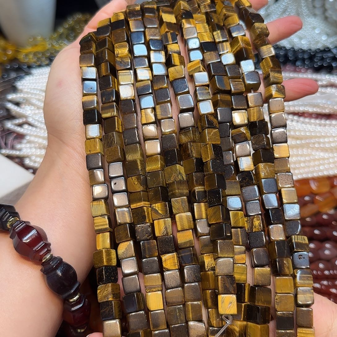 玛瑙/玉髓合金珠宝半成品虎眼方糖8mm一条