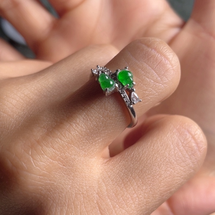 A***y定制翡翠未镶嵌天然翡翠