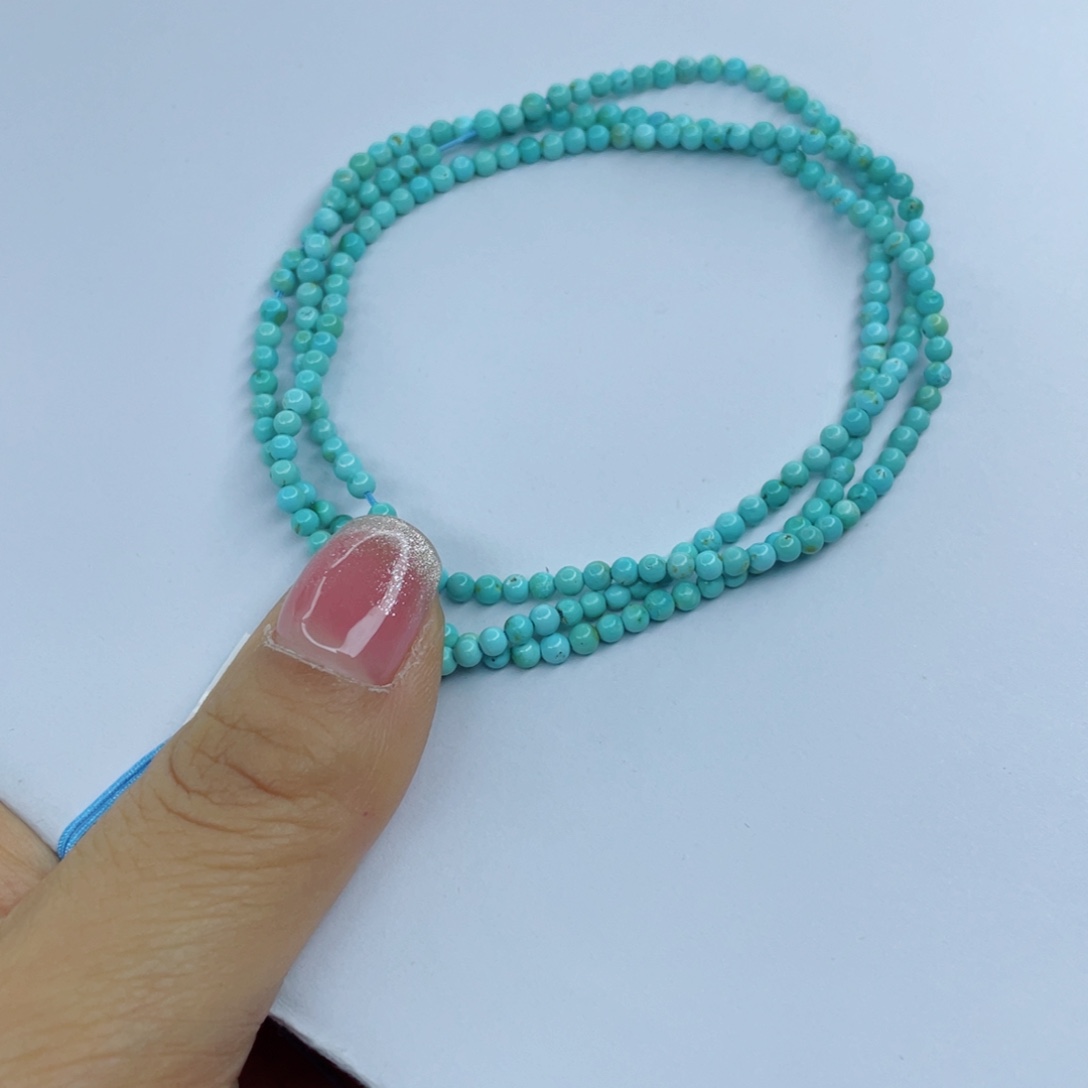 绿松石颈饰未镶嵌