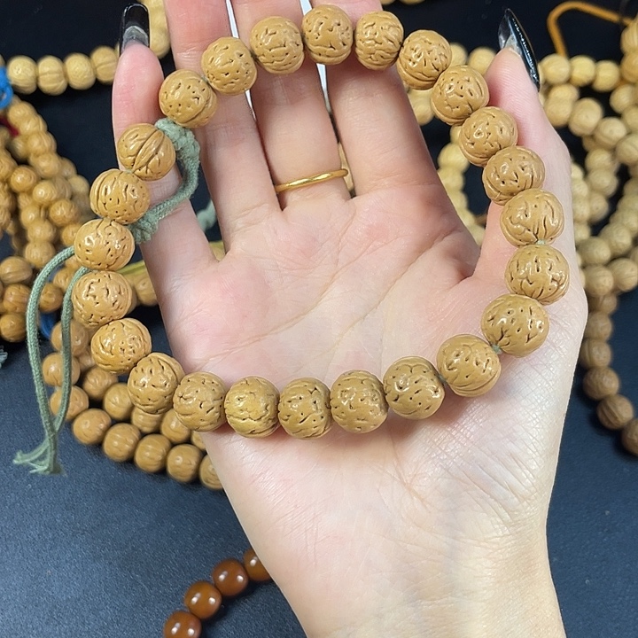 墨***墨吊坠桃核1111111111