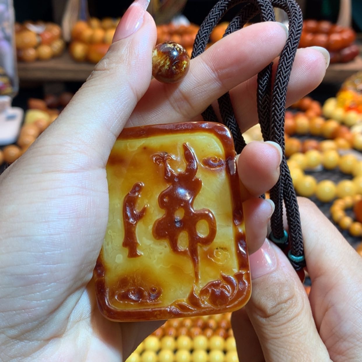 【闪购商品】琥珀吊坠(赠链)未镶嵌天*涯定制款