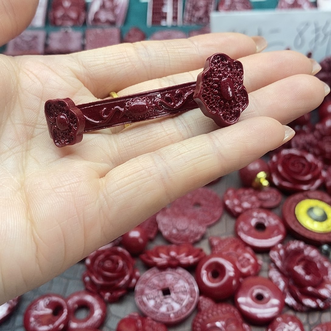 天然辰砂朱砂吊坠