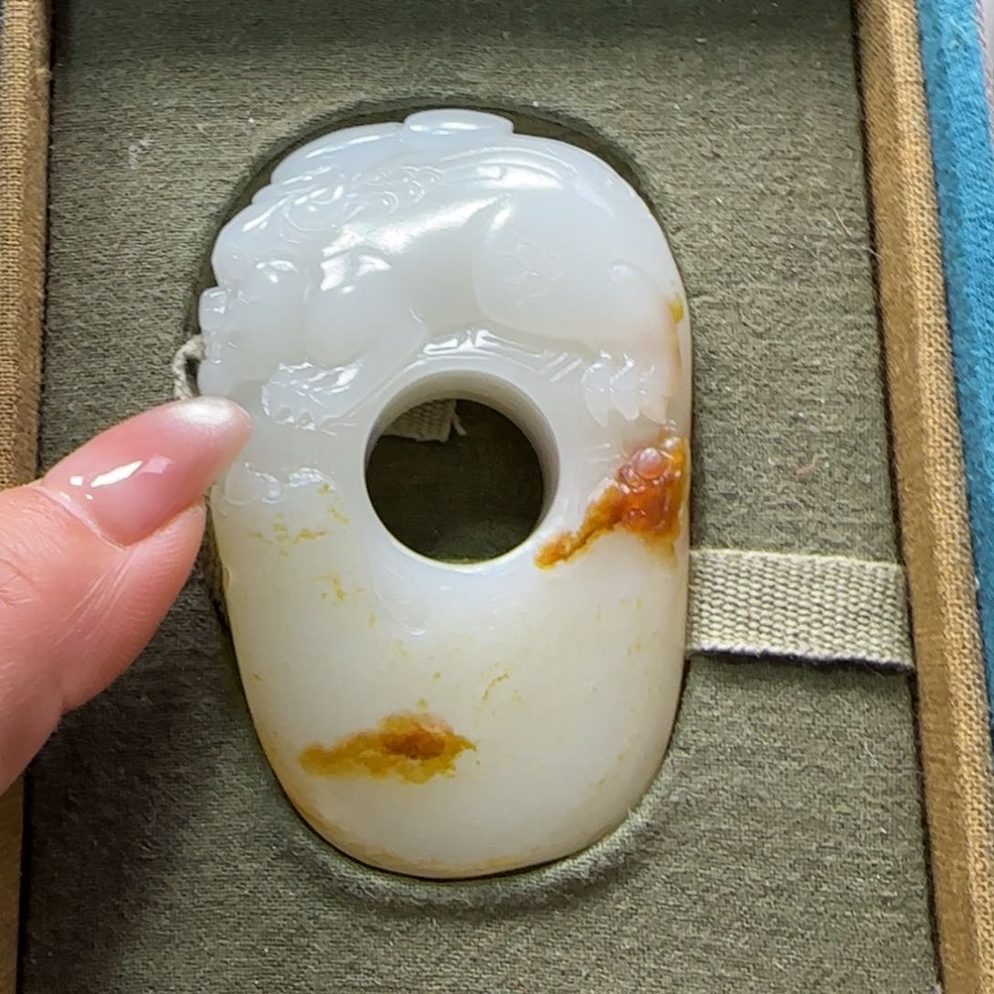 和田玉挂件未镶嵌