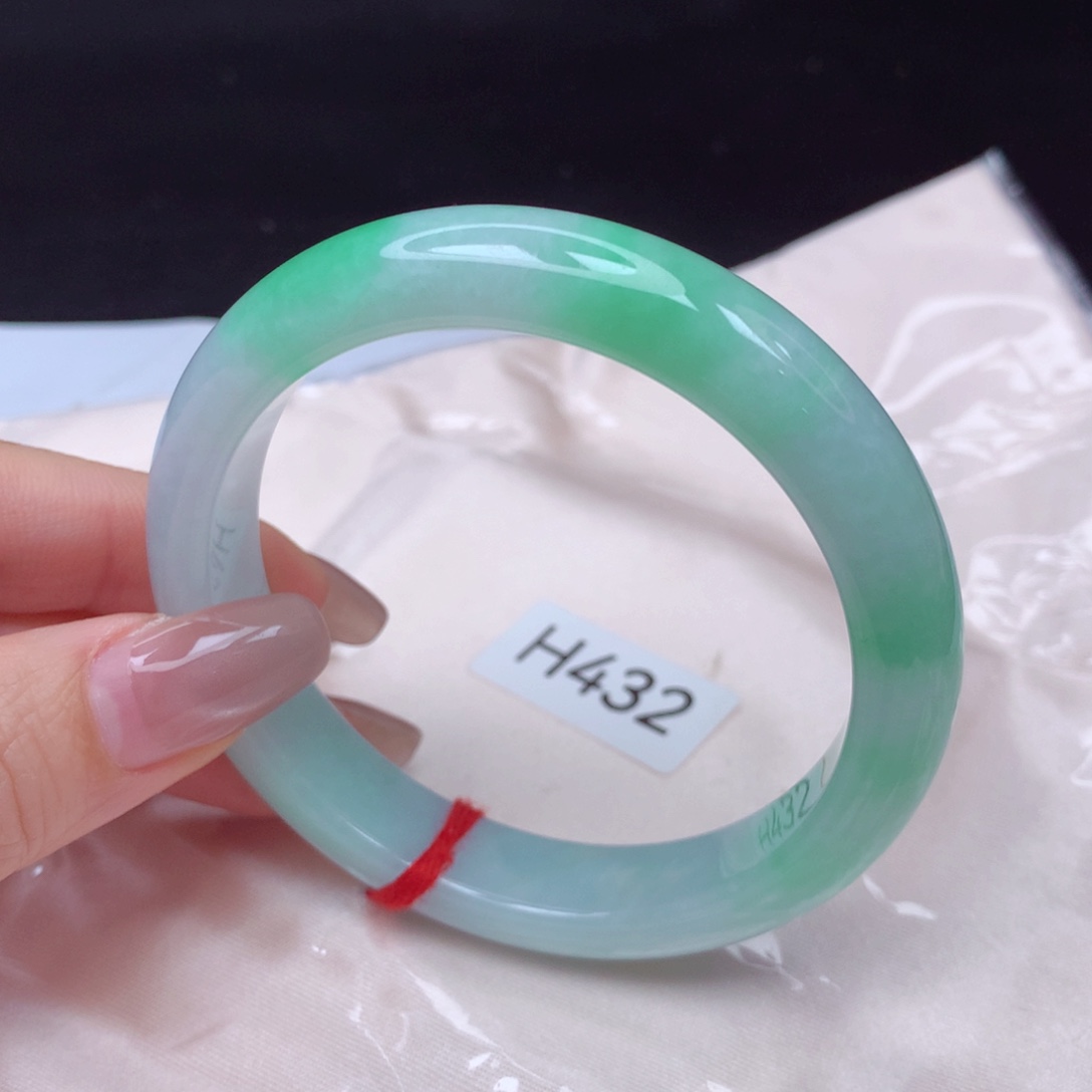 翡翠手镯未镶嵌手镯58