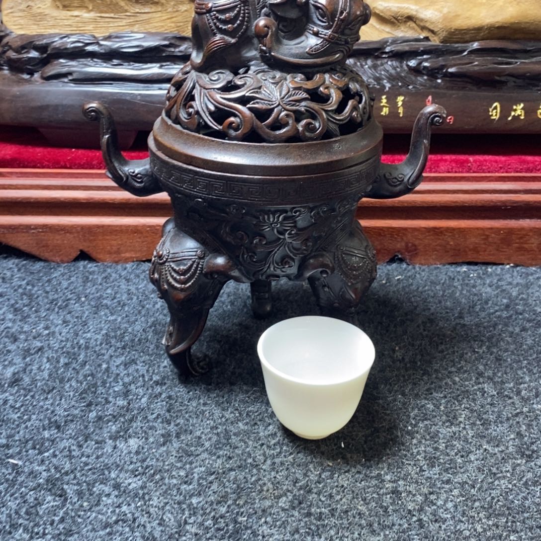 ∑***l瓷片精品美物大摆件