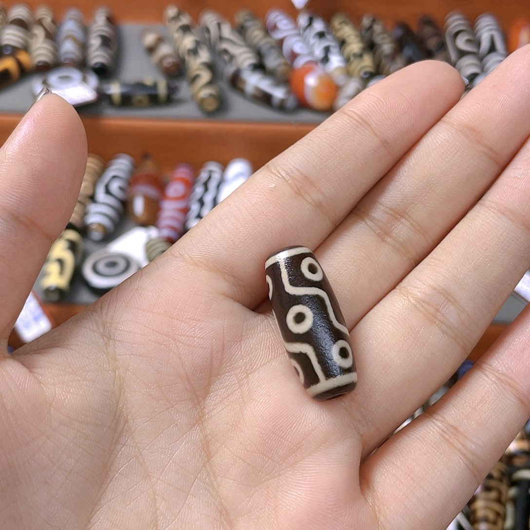 岁***味玛瑙/玉髓未镶嵌颈饰