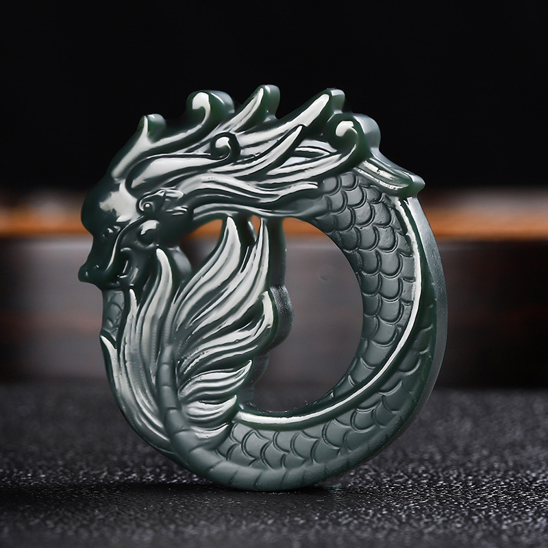 纯天然和田青玉龙吊坠