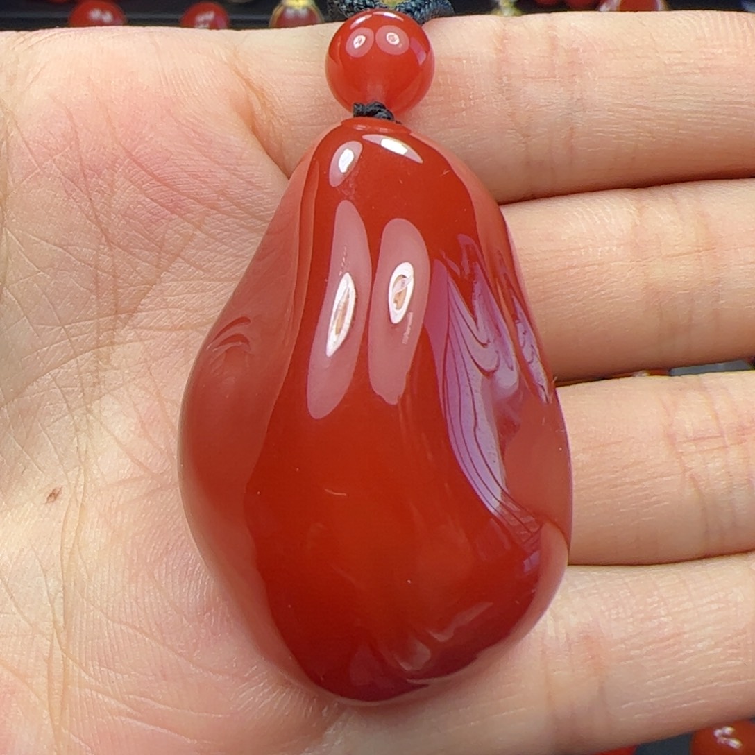 未镶嵌随形吊坠南红玛瑙
