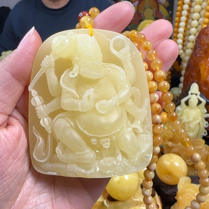 蜜蜡珠宝奇石未镶嵌